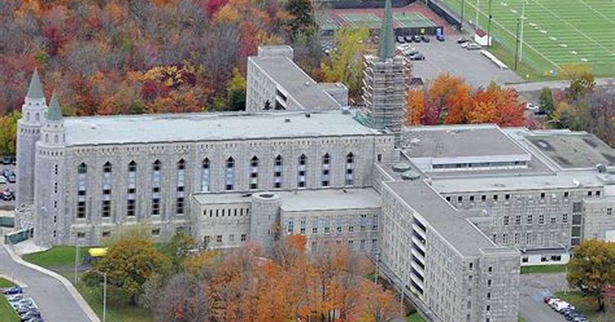 Laval University Faculty of Medicine campus or school building