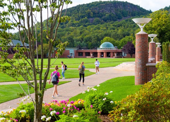 Frank H. Netter MD School of Medicine at Quinnipiac University campus or school building