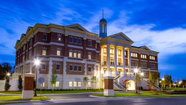 Edward Via College of Osteopathic Medicine - Louisiana Campus campus or school building