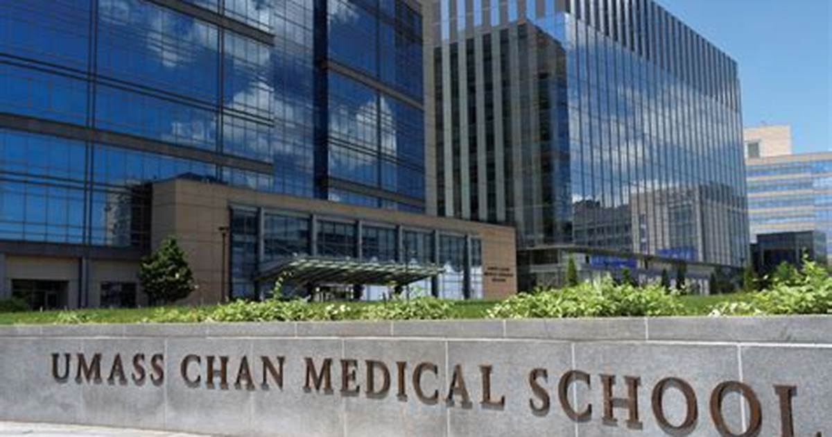 University of Massachusetts T.H. Chan School of Medicine campus or school building